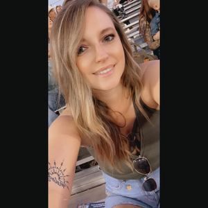 Meet your Posher, Alysia